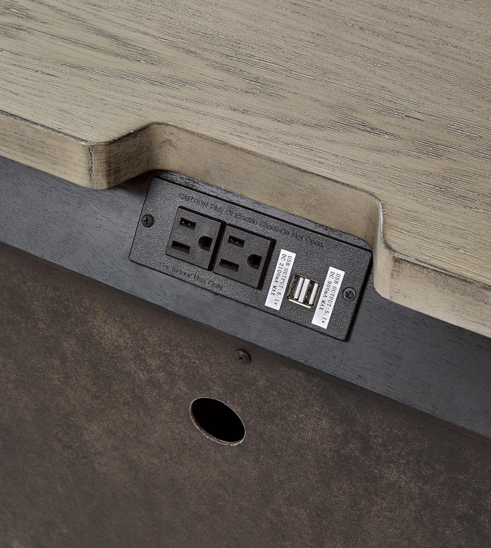 Foyland Nightstand - Luxury Home Furniture (MI)