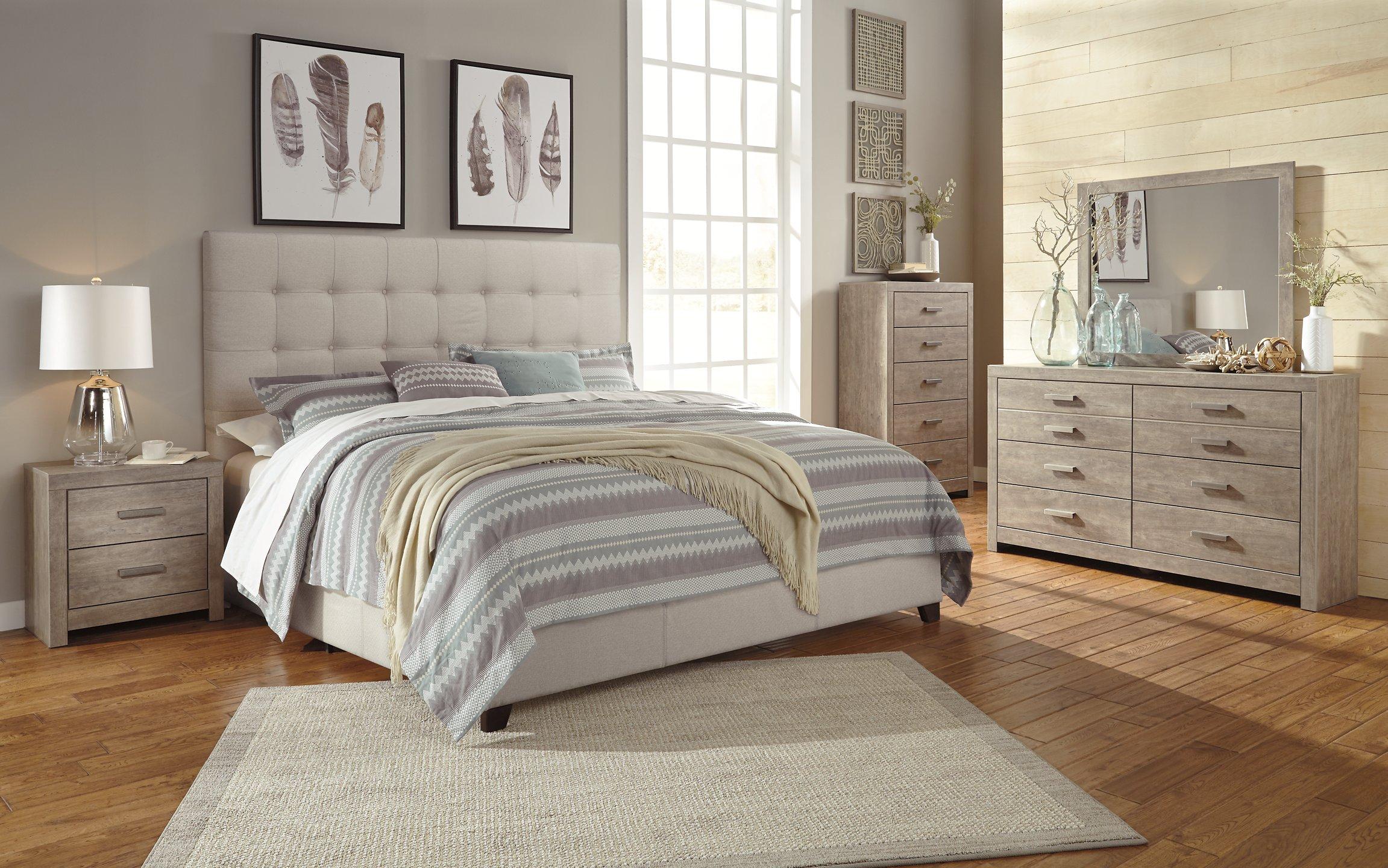 Dolante Upholstered Bed - Luxury Home Furniture (MI)