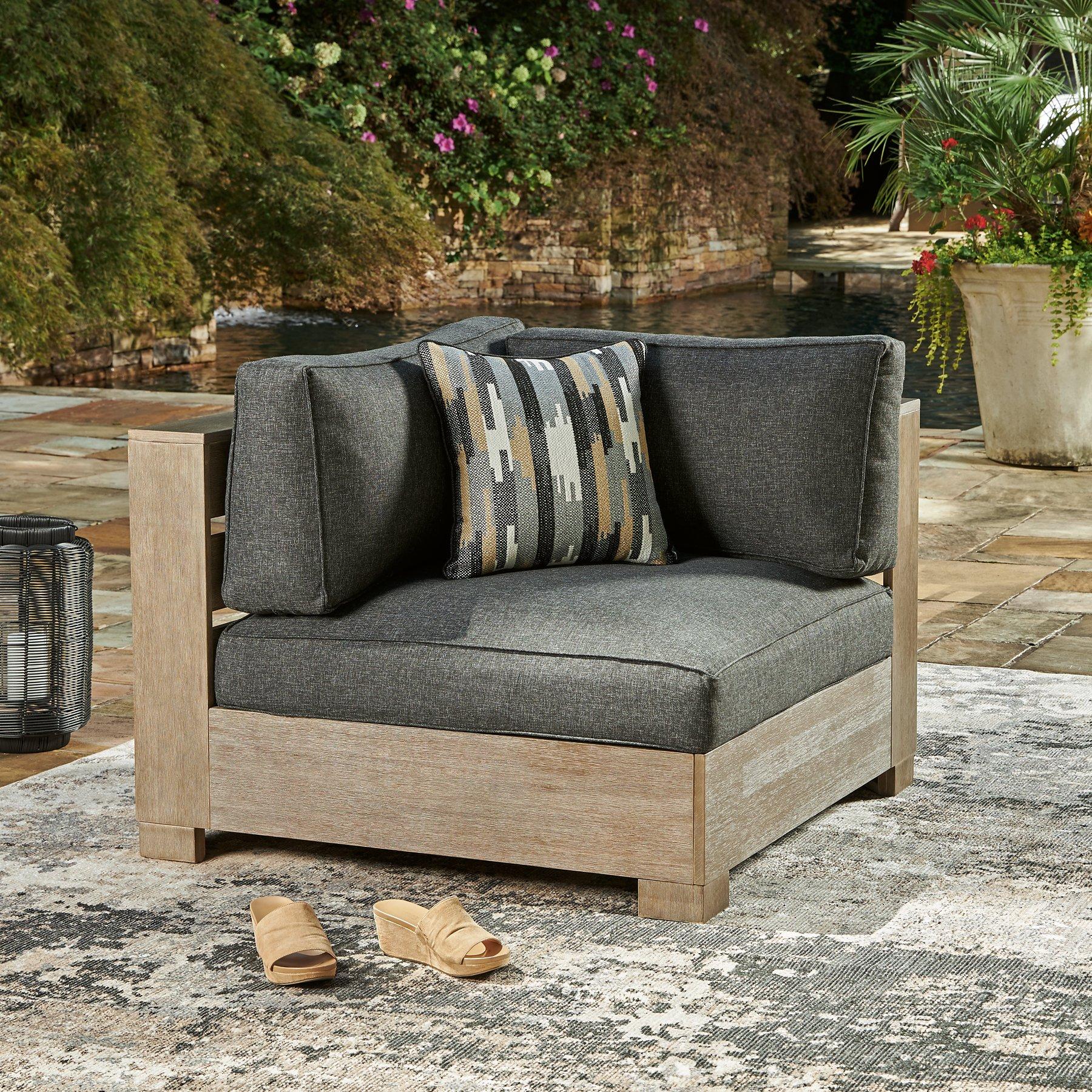 Citrine Park Outdoor Set - Luxury Home Furniture (MI)