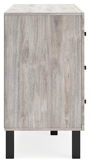 Vessalli Dresser and Mirror - Luxury Home Furniture (MI)