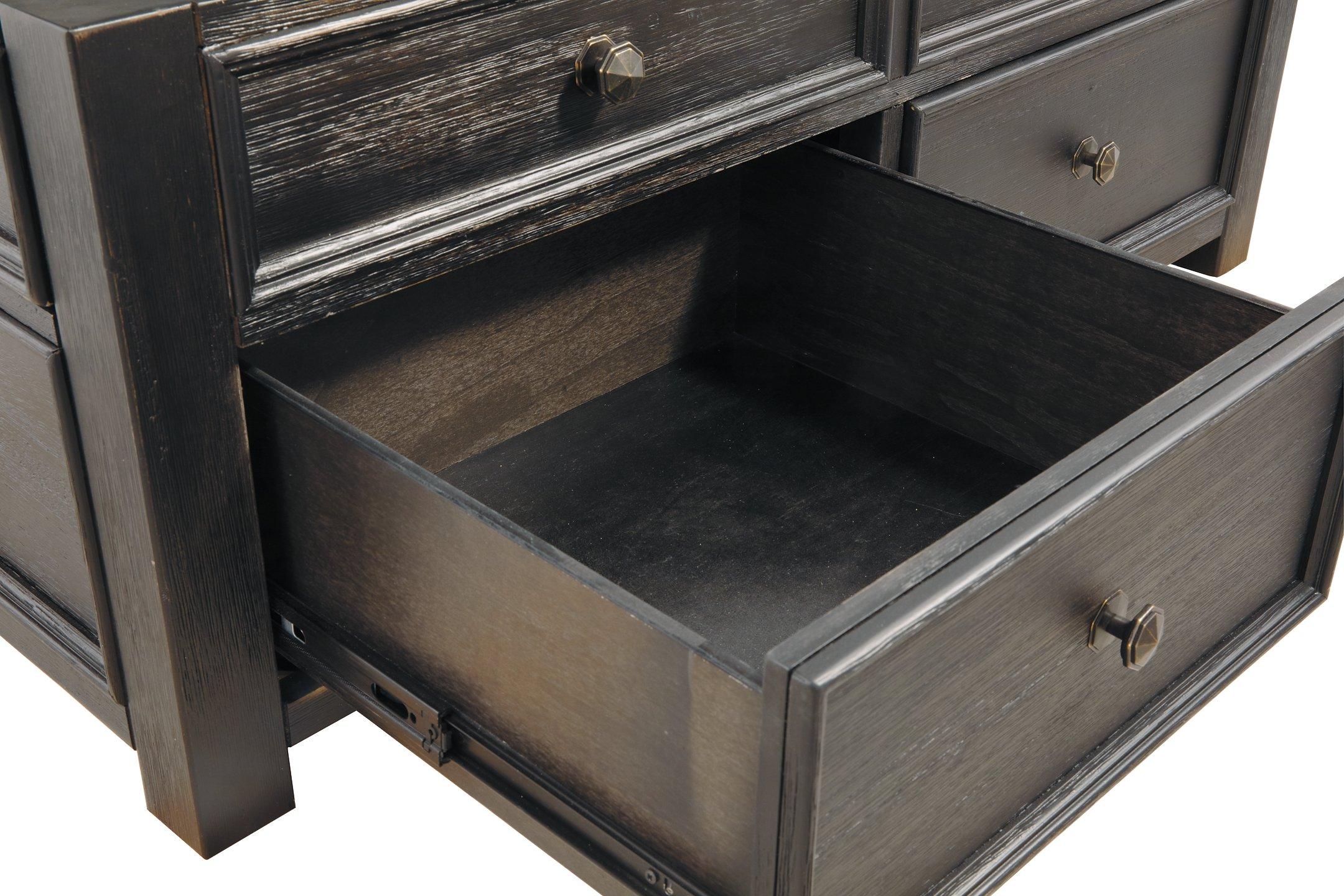 Tyler Creek Table Set - Luxury Home Furniture (MI)
