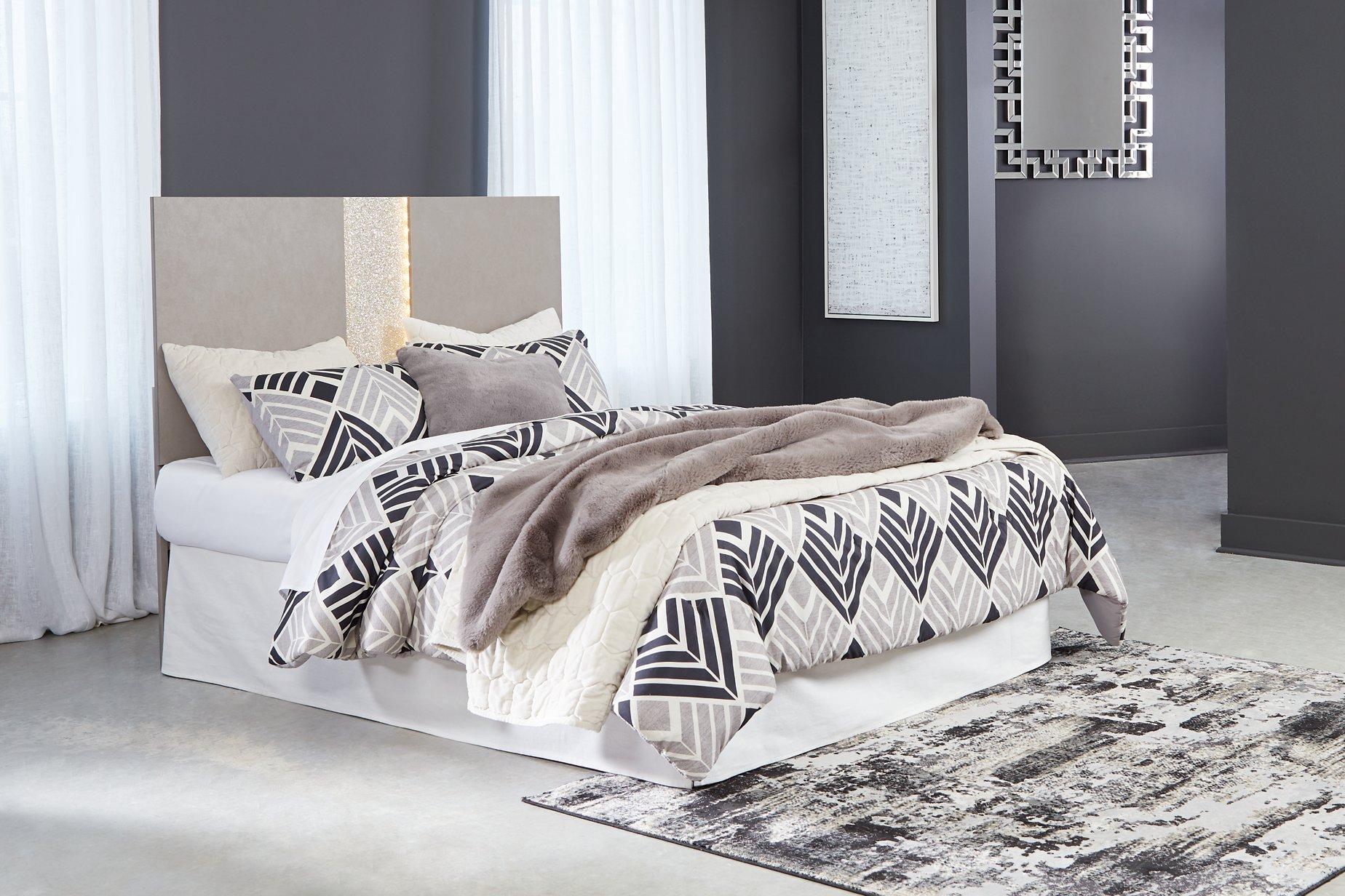 Surancha Bed - Luxury Home Furniture (MI)