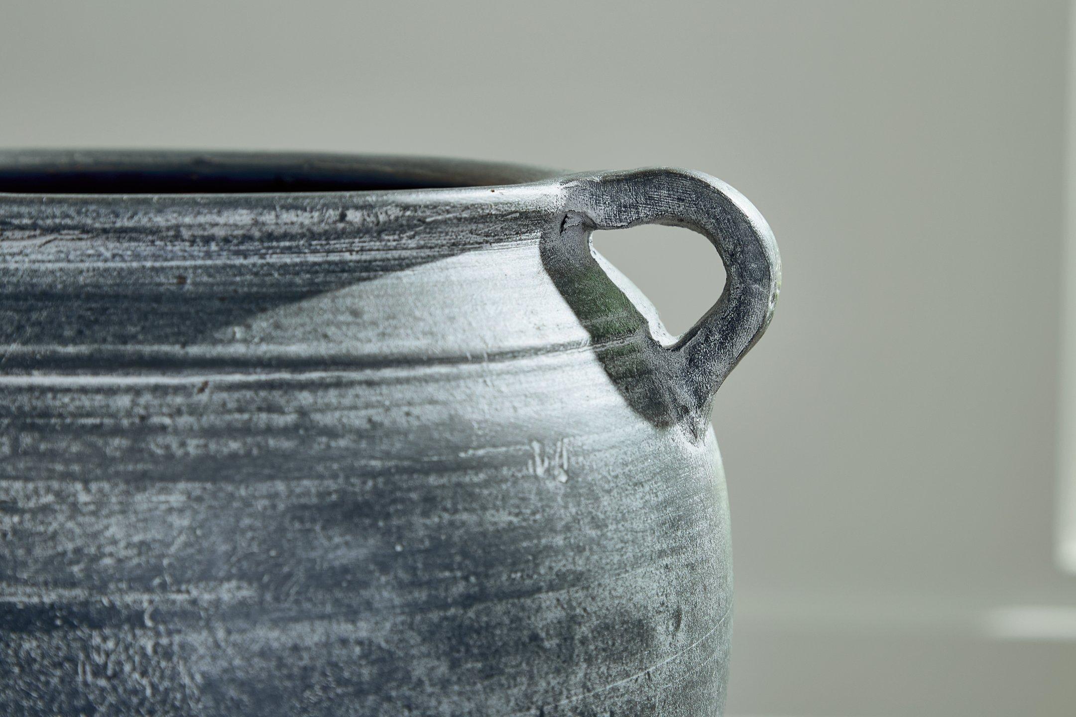 Meadie Vase - Luxury Home Furniture (MI)