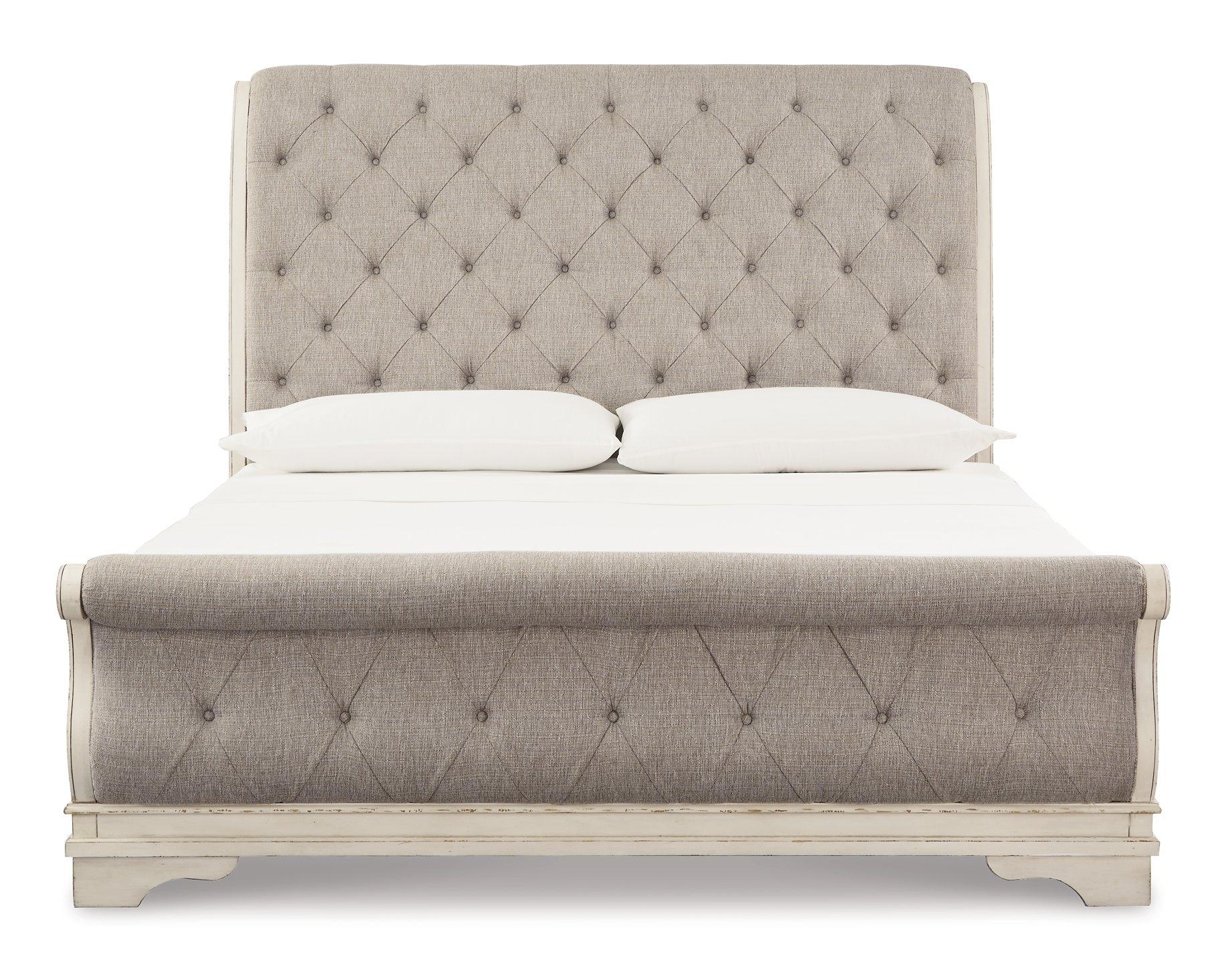 Realyn Bed - Luxury Home Furniture (MI)
