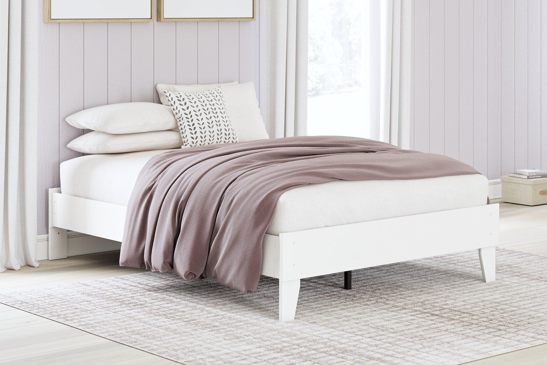 Hallityn Bed - Luxury Home Furniture (MI)