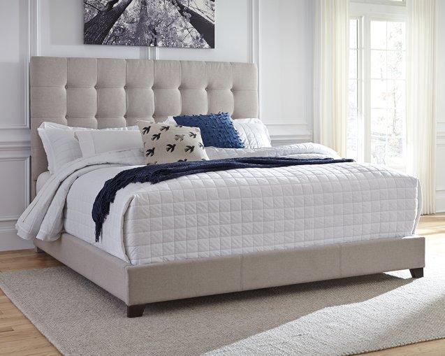 Dolante Upholstered Bed - Luxury Home Furniture (MI)