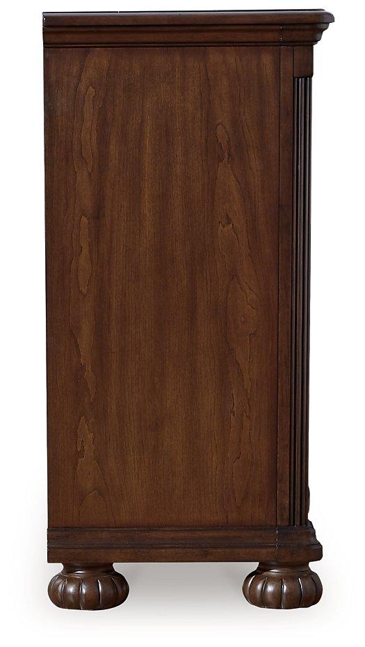 Lavinton Dresser and Mirror - Luxury Home Furniture (MI)