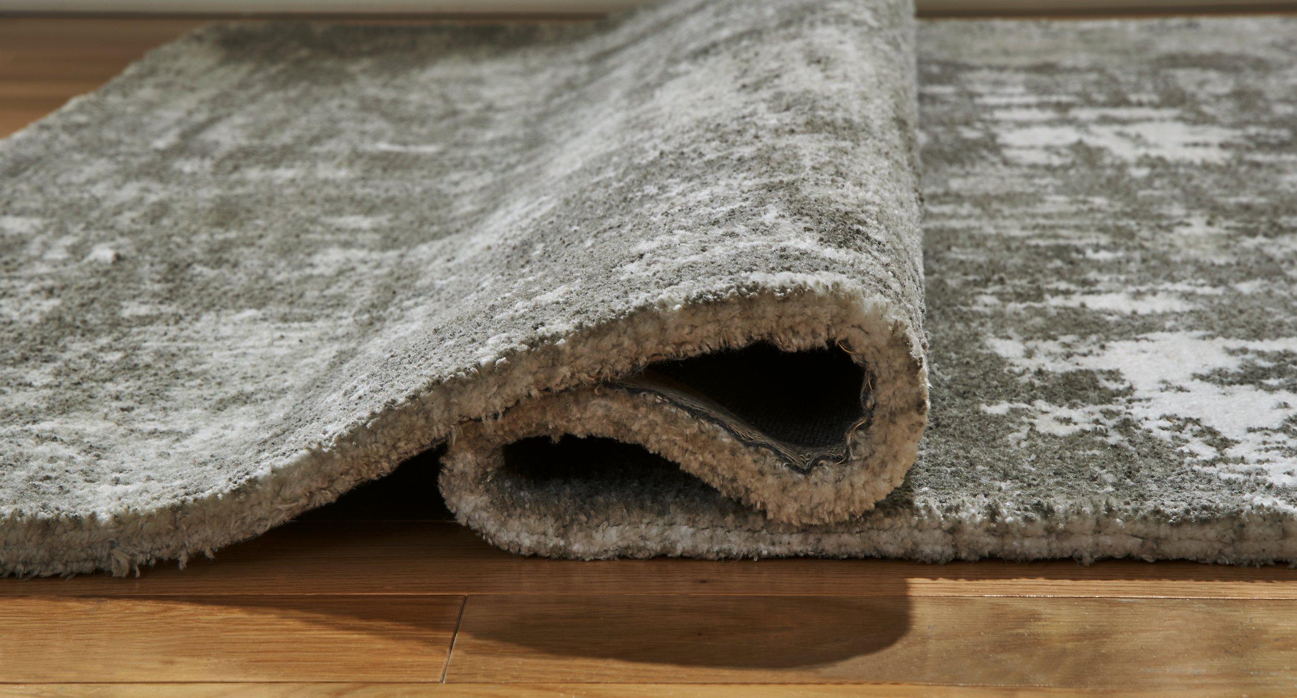 Valmontic Rug - Luxury Home Furniture (MI)