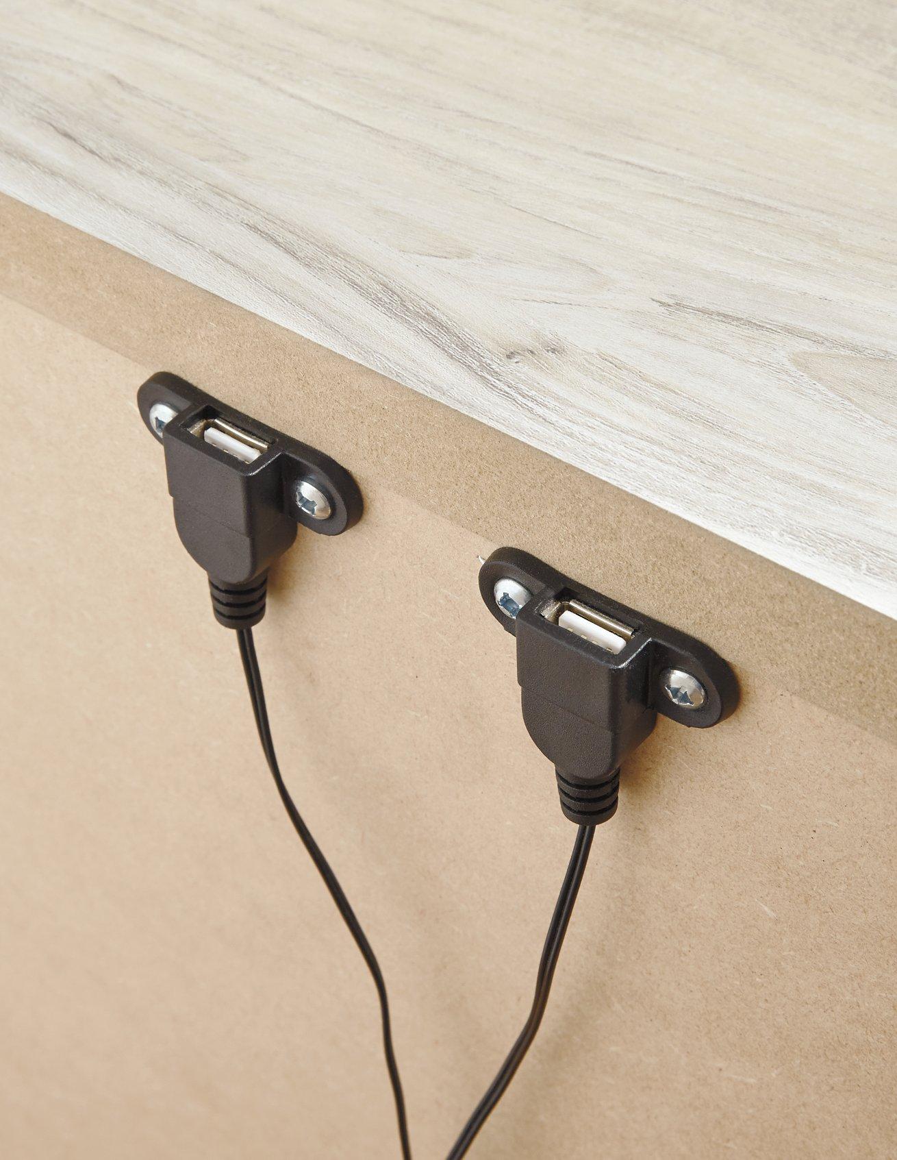 Bellaby Nightstand - Luxury Home Furniture (MI)