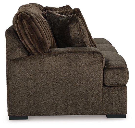 Aylesworth Sofa - Luxury Home Furniture (MI)