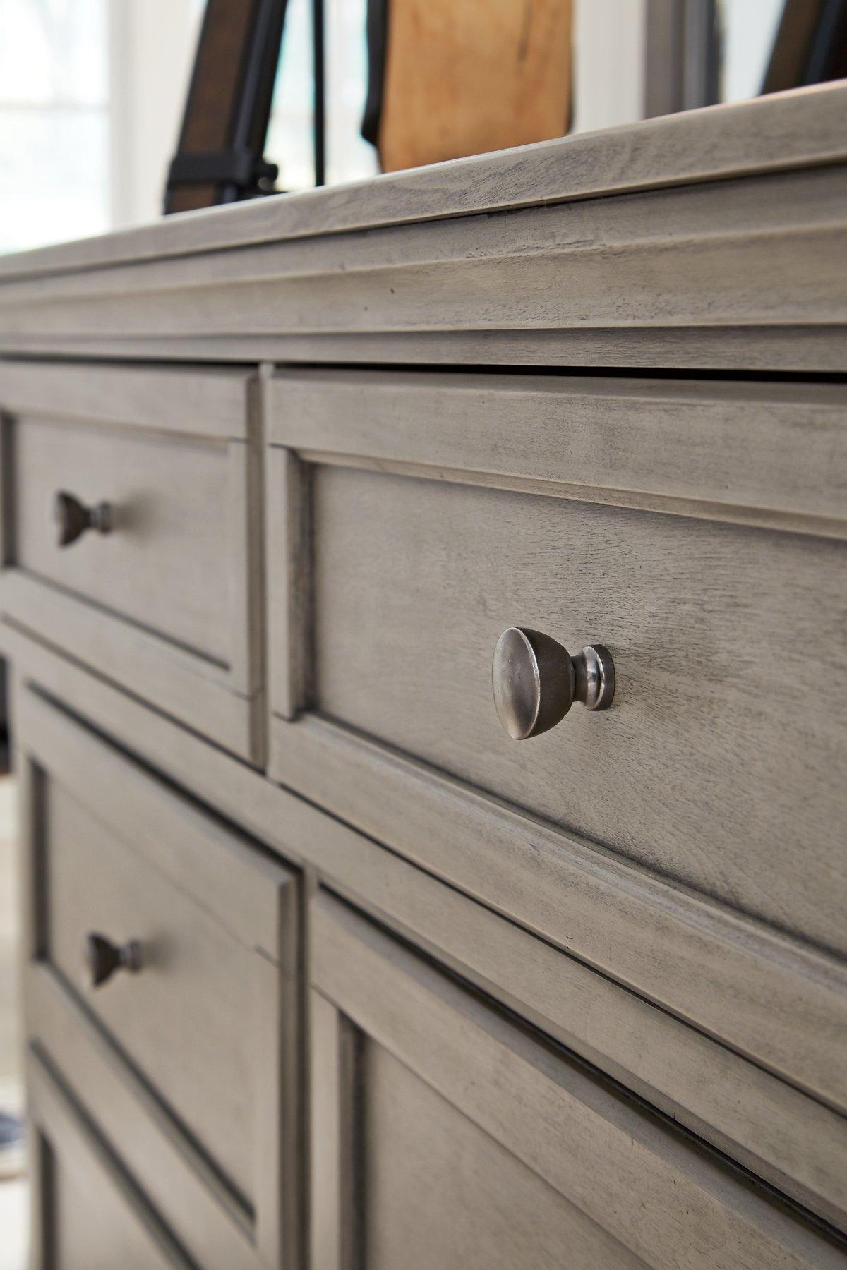 Lettner Dresser and Mirror - Luxury Home Furniture (MI)