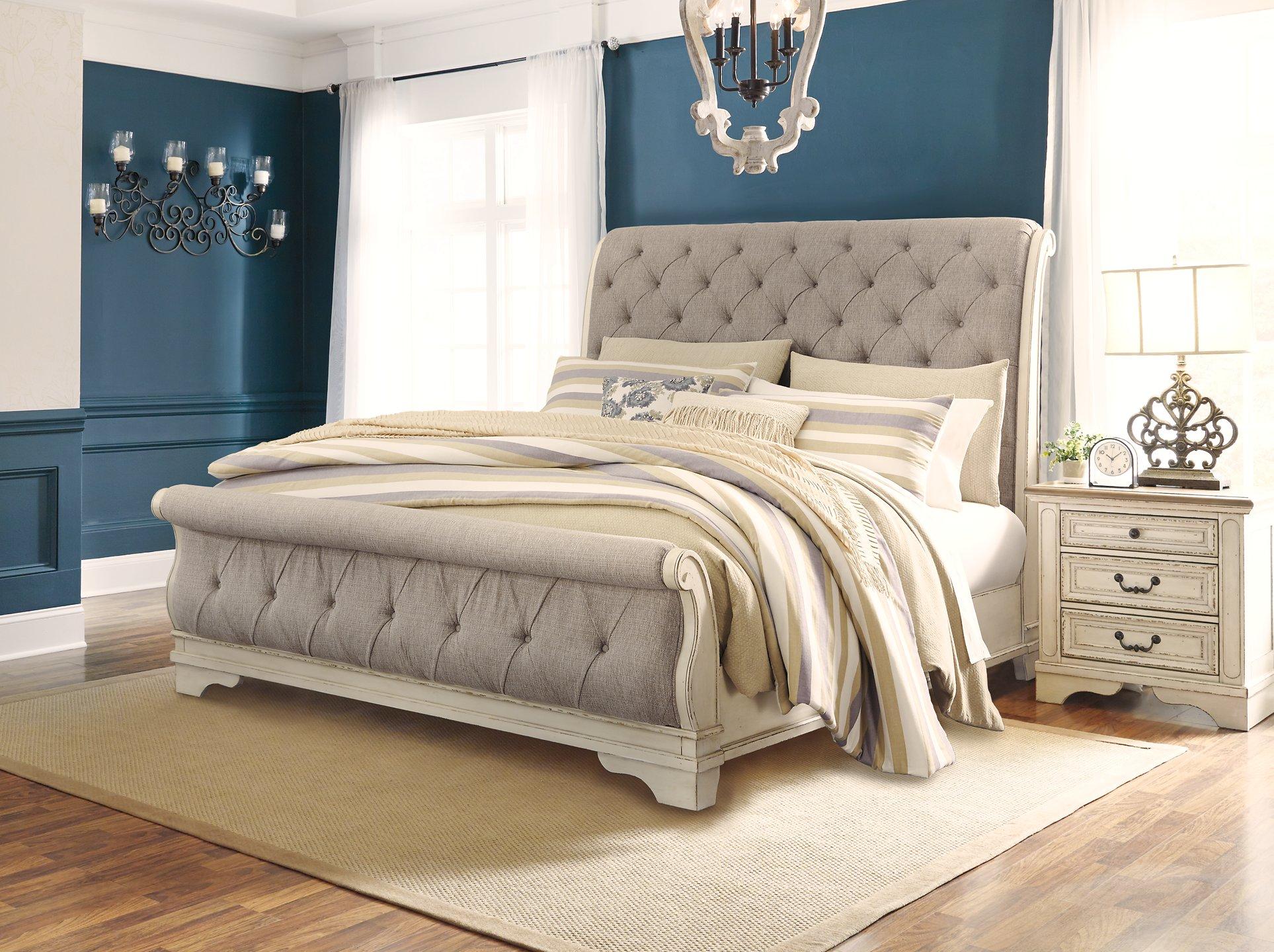 Realyn Bed - Luxury Home Furniture (MI)