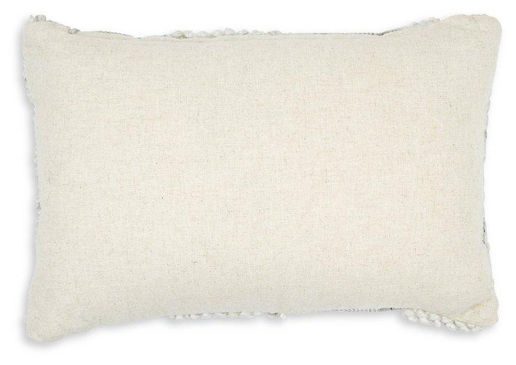 Standon Pillow (Set of 4) - Luxury Home Furniture (MI)