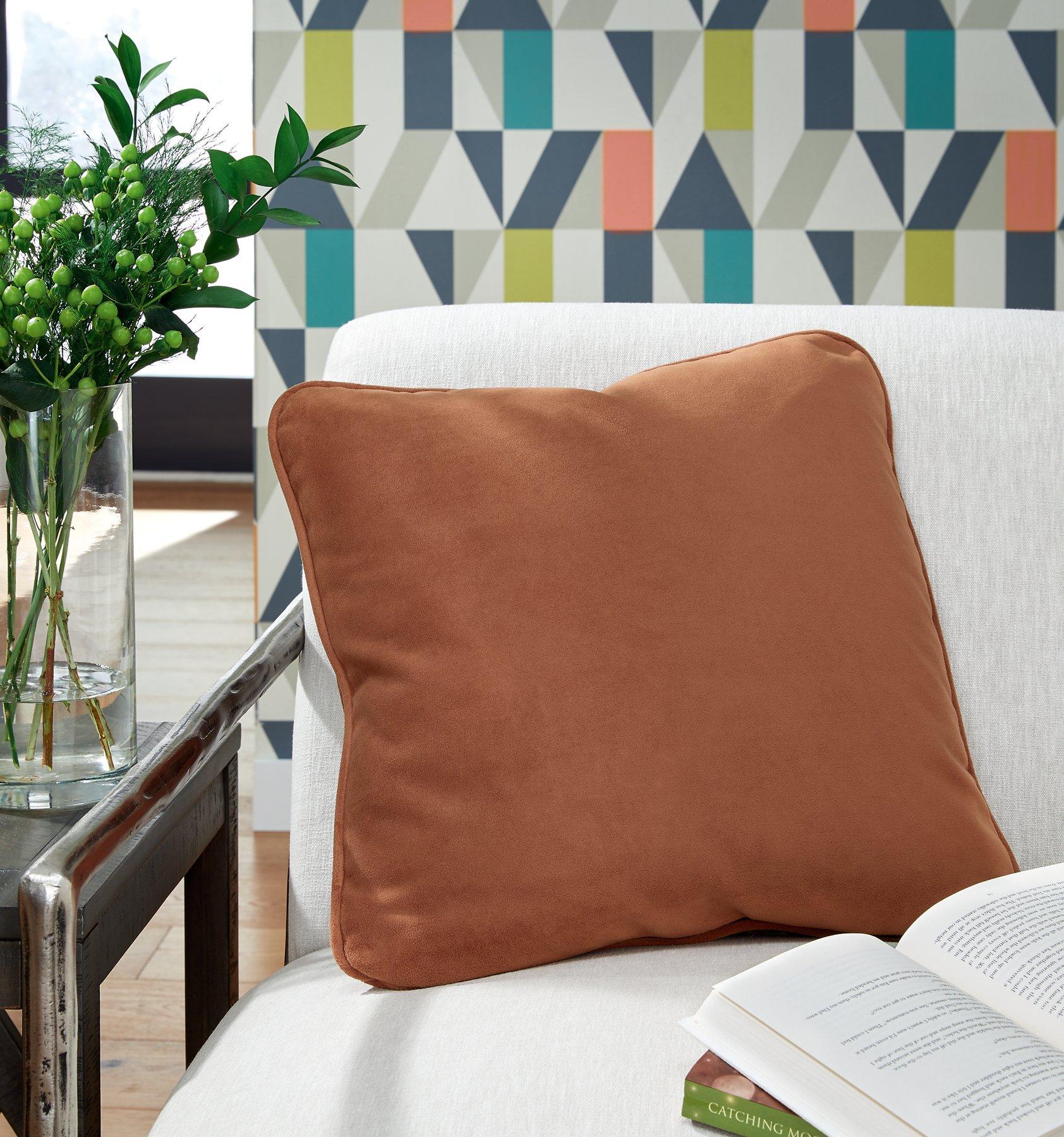 Caygan Pillow - Luxury Home Furniture (MI)