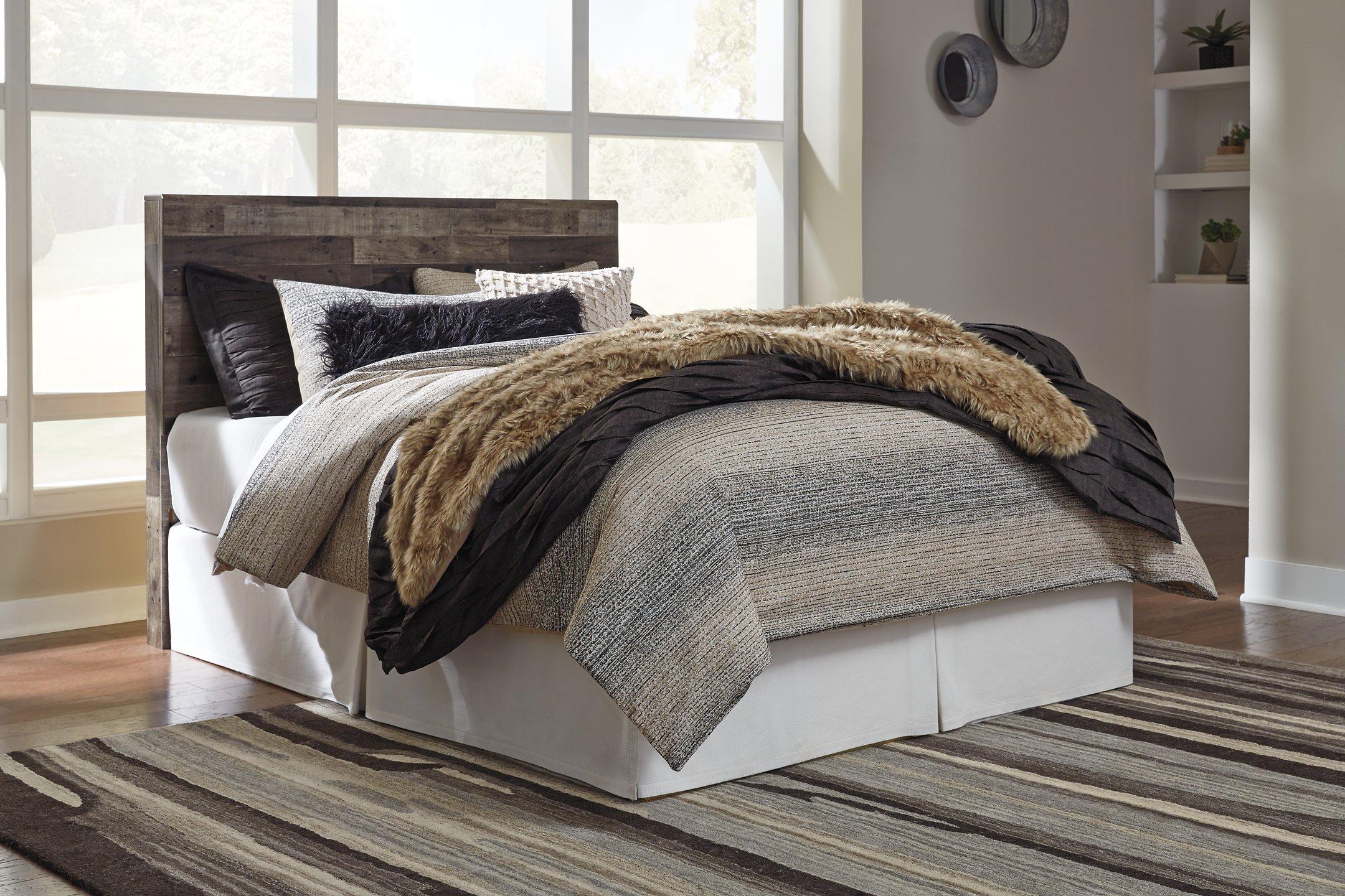 Derekson Bed with 2 Storage Drawers - Luxury Home Furniture (MI)