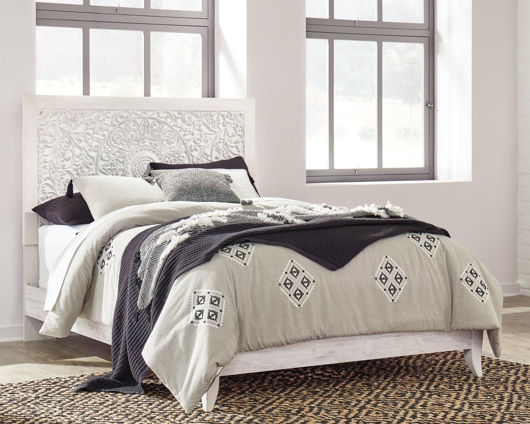 Paxberry Bed - Luxury Home Furniture (MI)