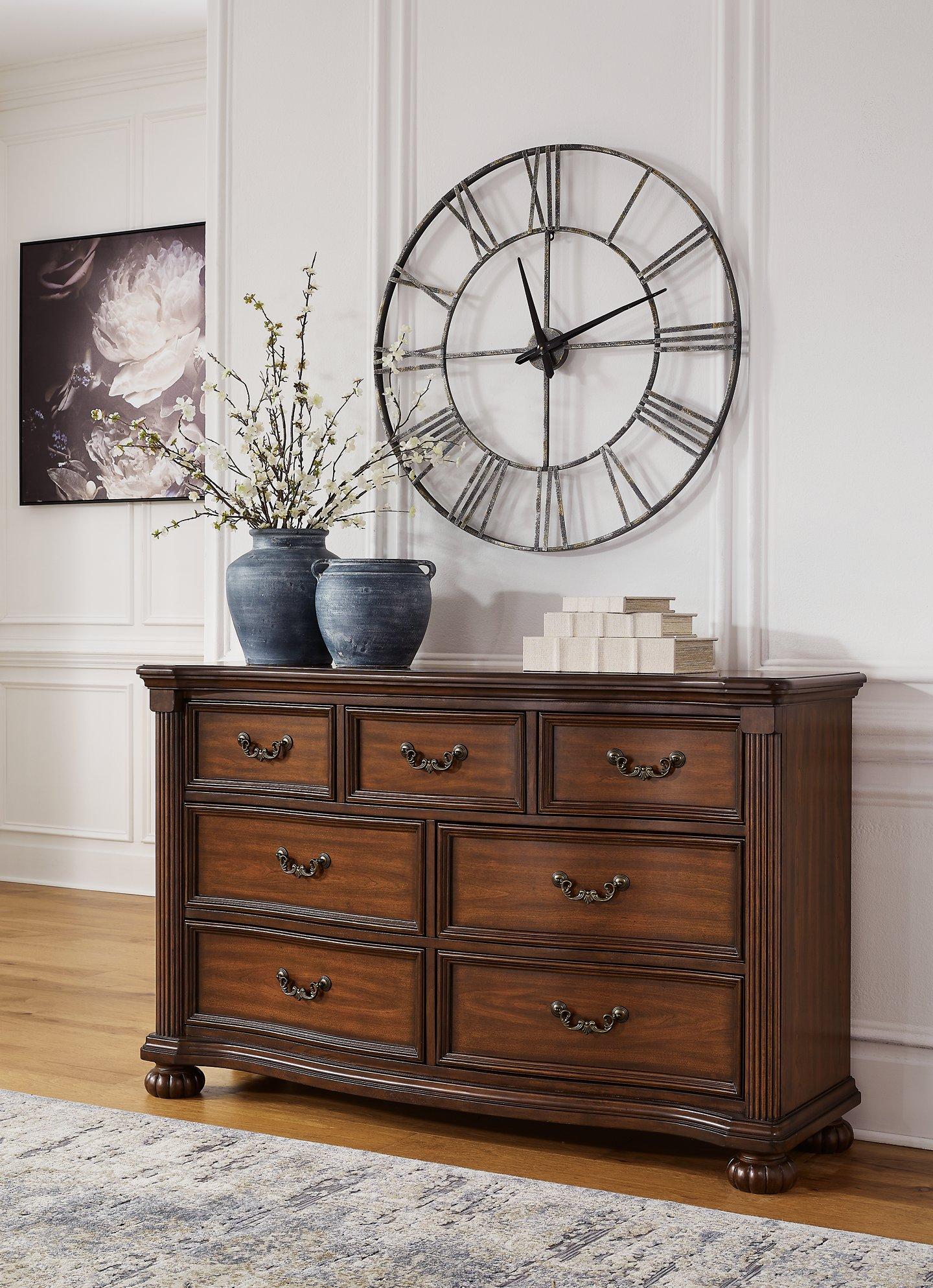 Lavinton Dresser and Mirror - Luxury Home Furniture (MI)