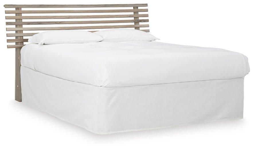 Hasbrick Bed - Luxury Home Furniture (MI)