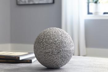 Chanlow Sculpture - Luxury Home Furniture (MI)