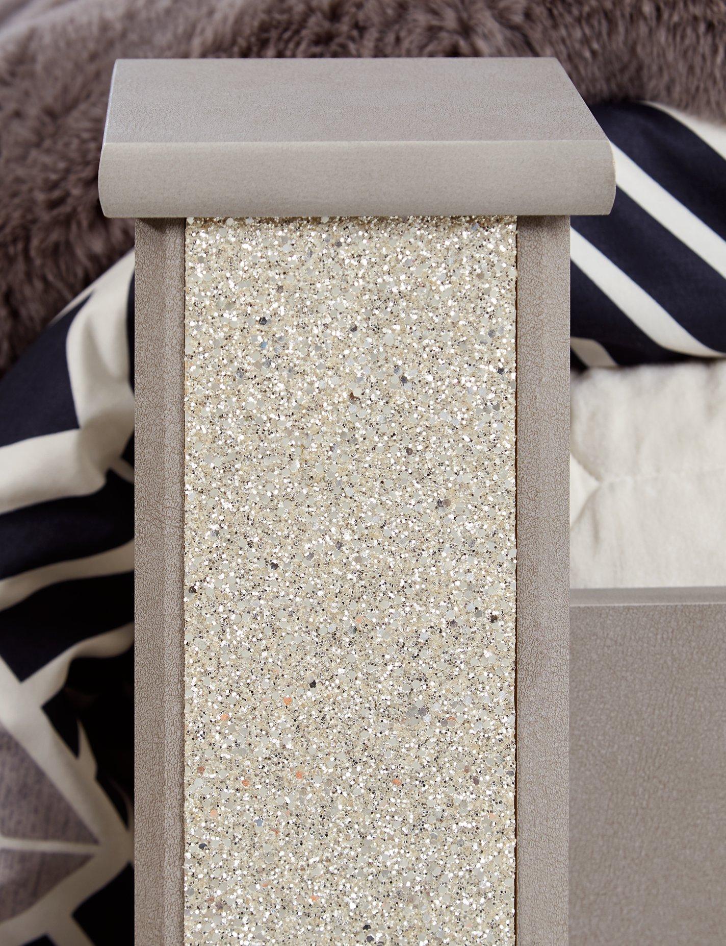 Surancha Bed - Luxury Home Furniture (MI)