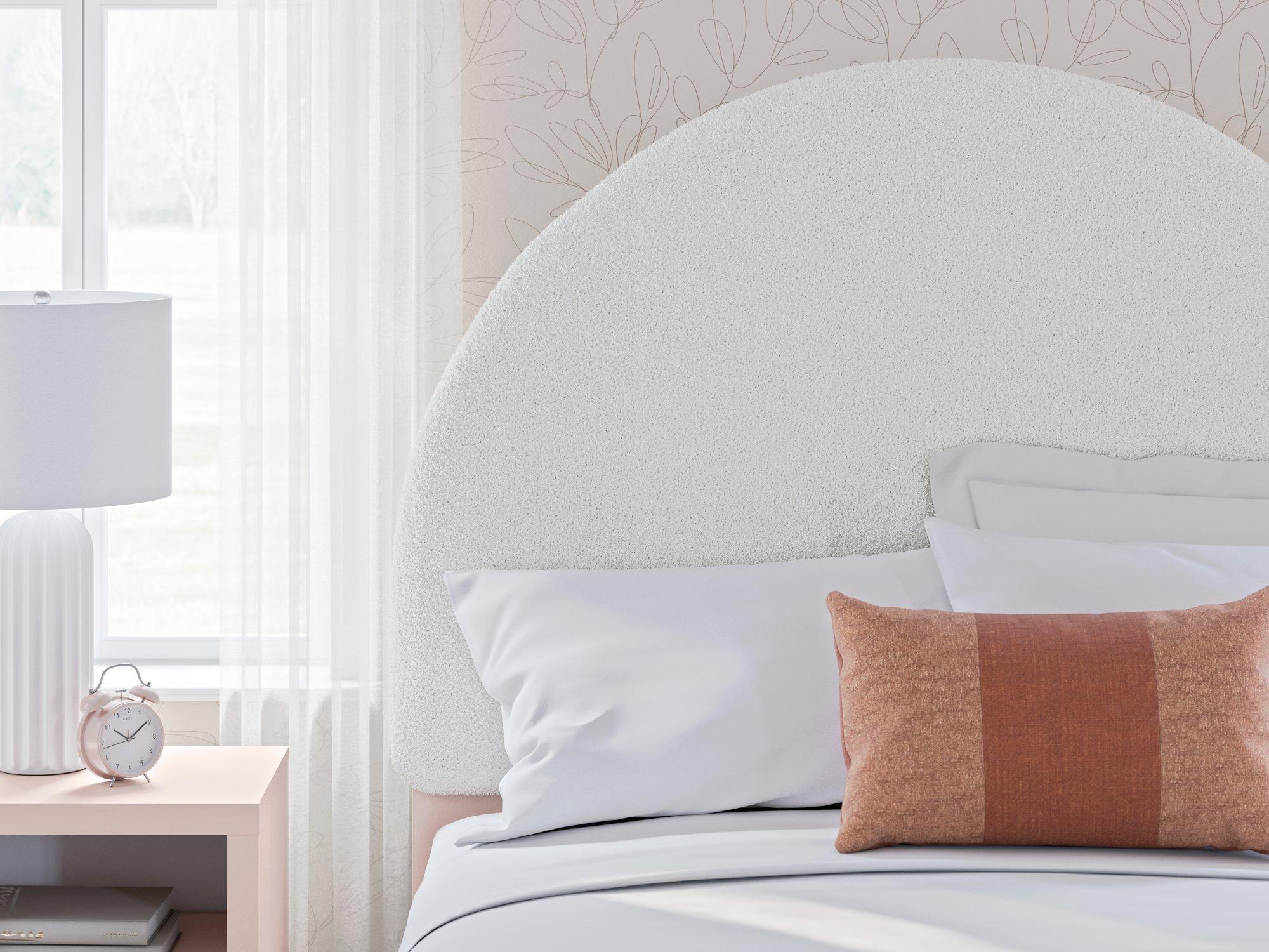 Wistenpine Upholstered Bed with Storage - Luxury Home Furniture (MI)
