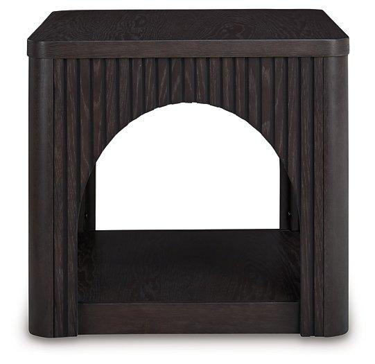 Yellink Occasional Table Set - Luxury Home Furniture (MI)