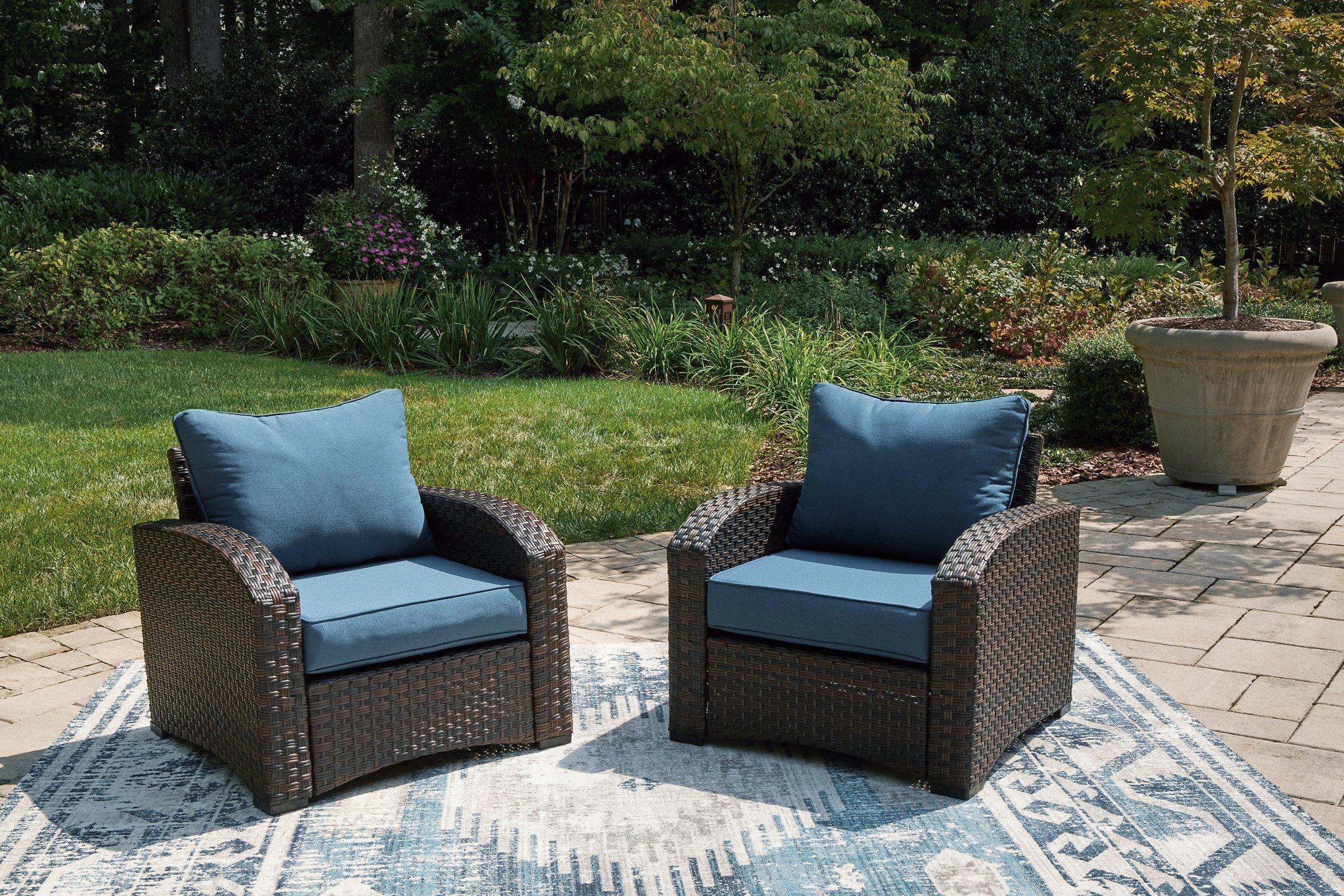 Windglow Outdoor Lounge Chair with Cushion - Luxury Home Furniture (MI)