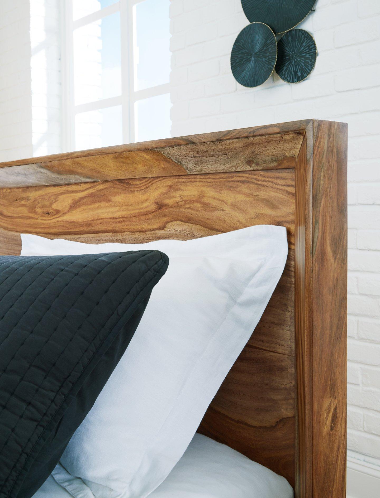 Dressonni Bed - Luxury Home Furniture (MI)