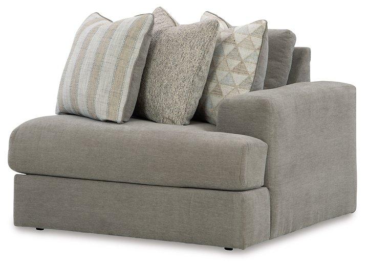 Avaliyah Sectional - Luxury Home Furniture (MI)