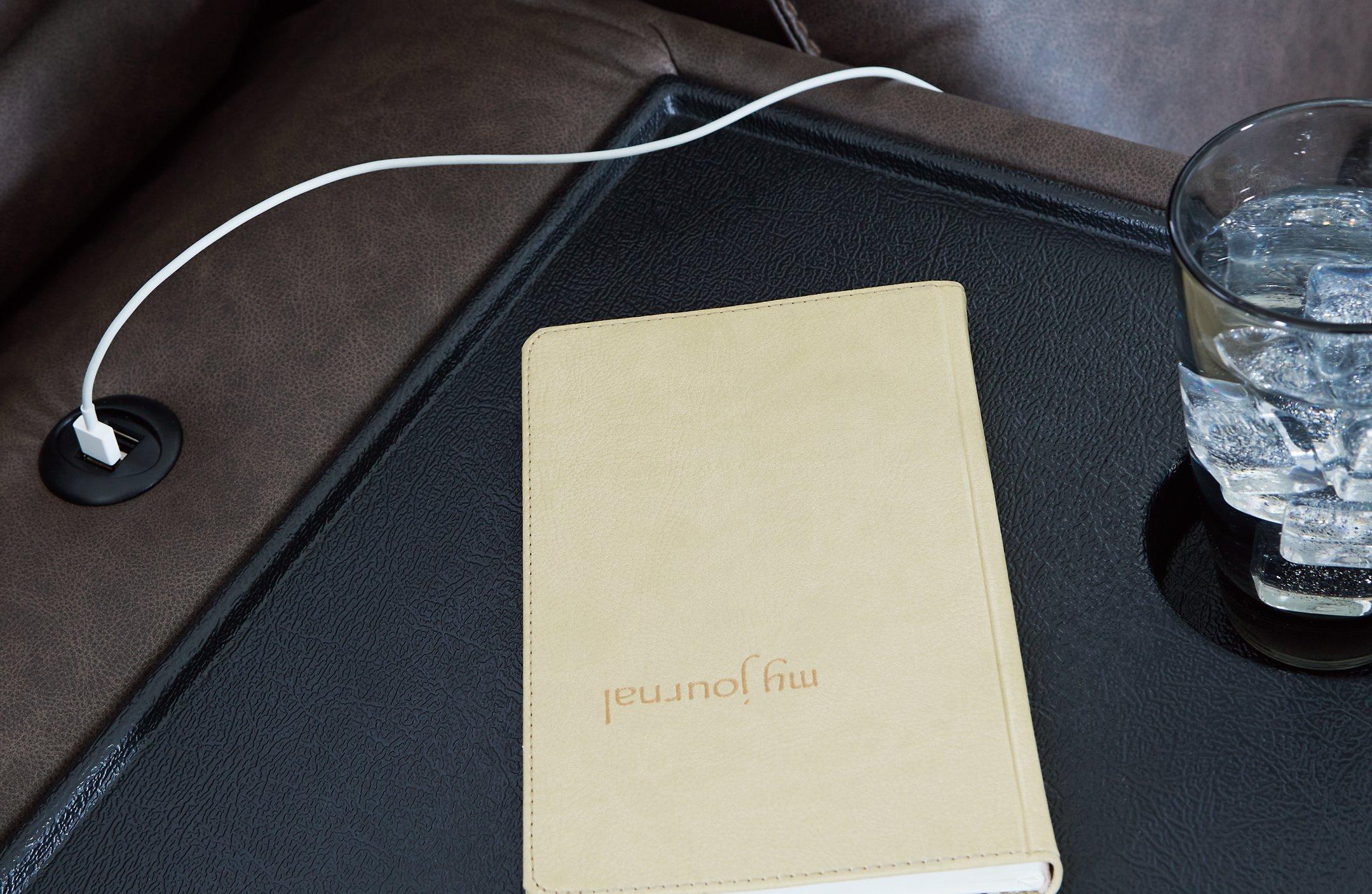 Lavenhorne Living Room Set - Luxury Home Furniture (MI)