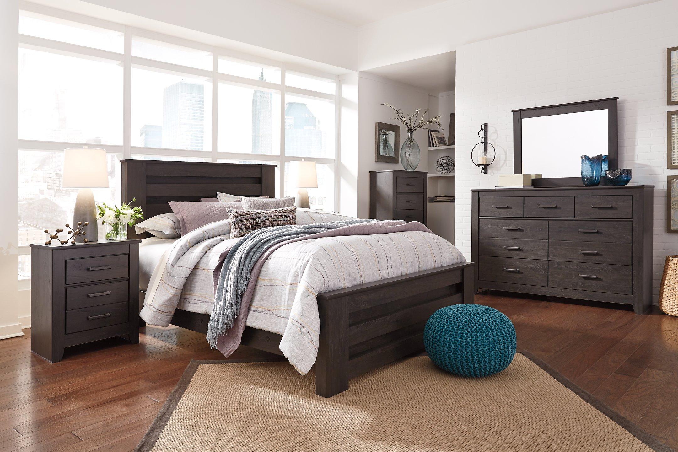 Brinxton Nightstand - Luxury Home Furniture (MI)