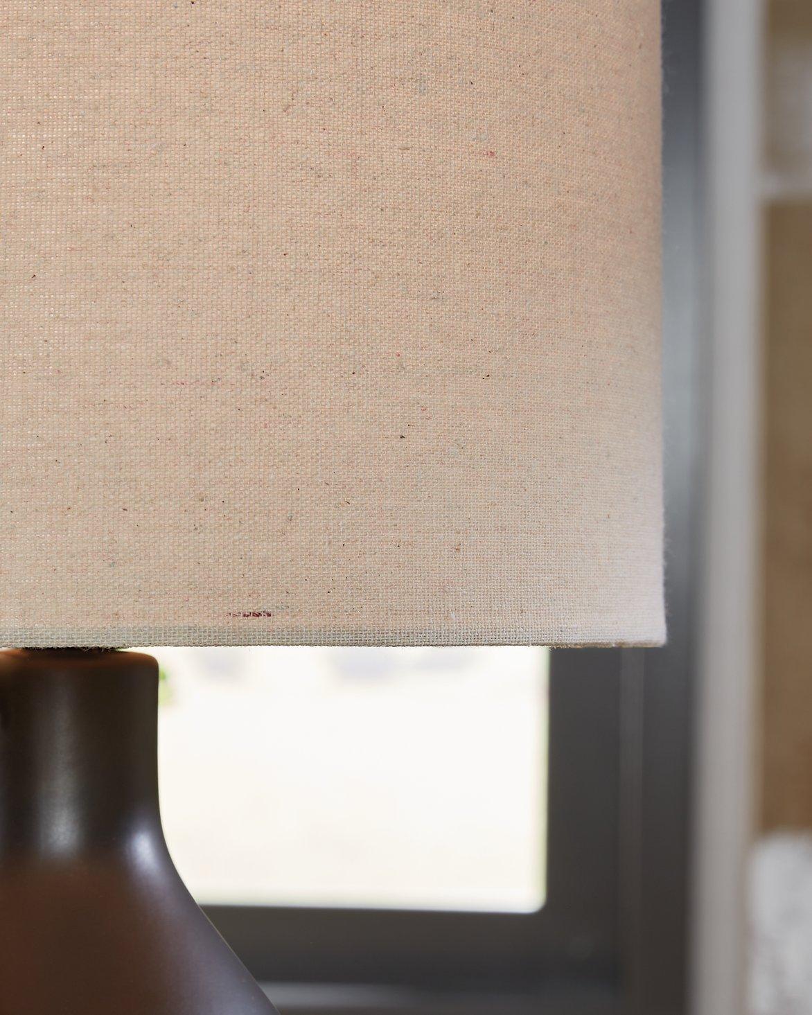 Garinton Table Lamp - Luxury Home Furniture (MI)