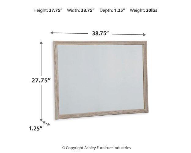Hasbrick Dresser and Mirror - Luxury Home Furniture (MI)