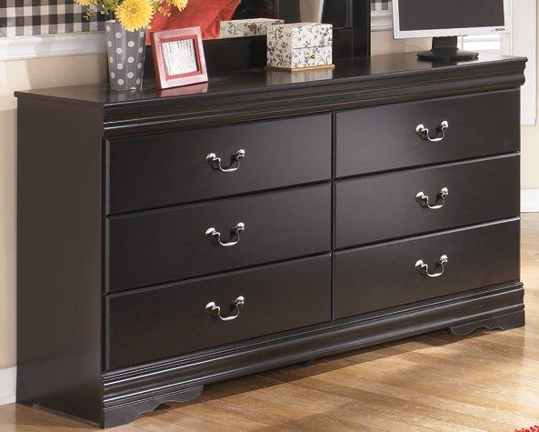Huey Vineyard Dresser and Mirror - Luxury Home Furniture (MI)
