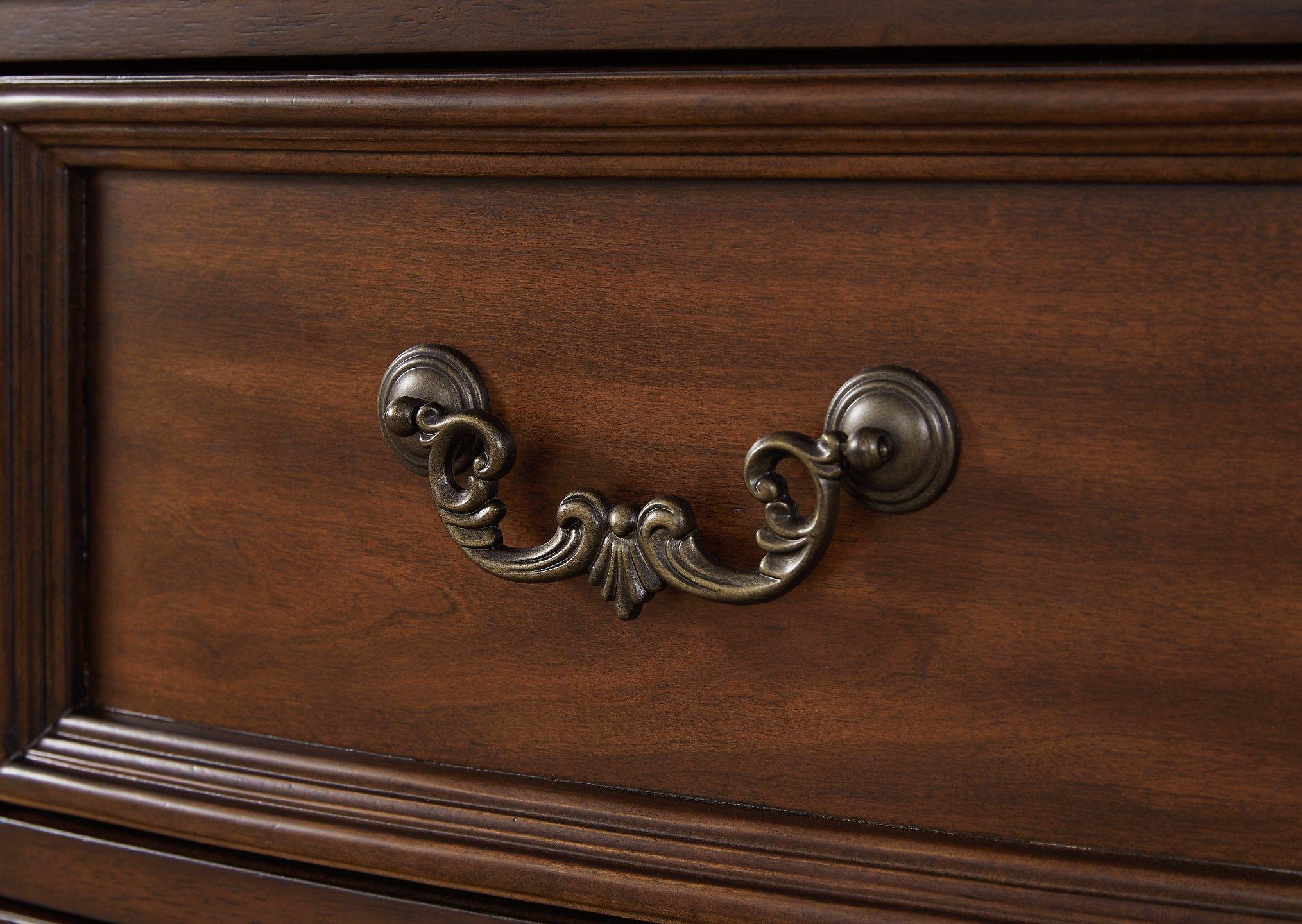 Lavinton Dresser - Luxury Home Furniture (MI)