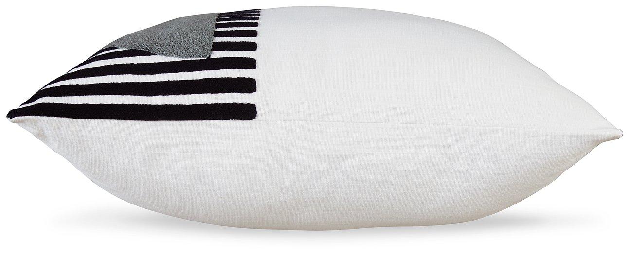 Longsum Pillow (Set of 4) - Luxury Home Furniture (MI)