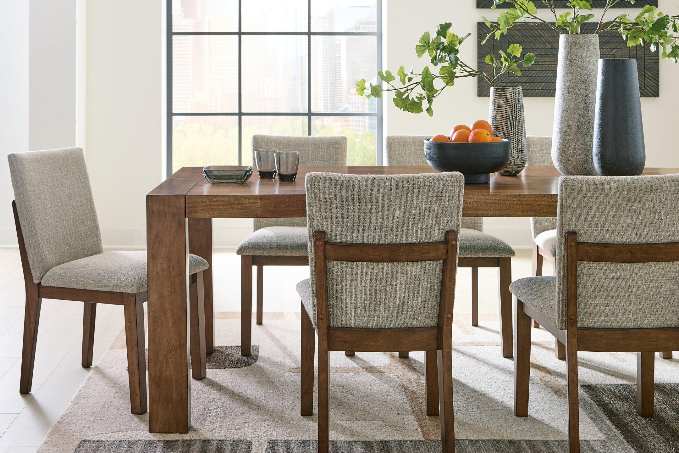 Kraeburn Dining Room Set - Luxury Home Furniture (MI)
