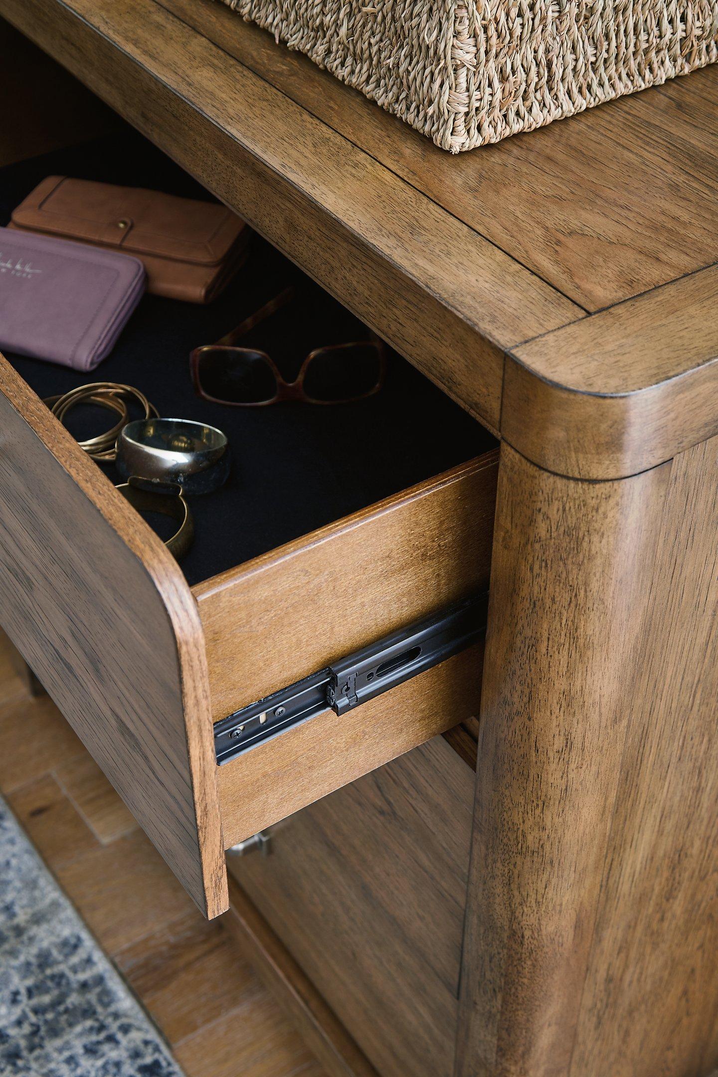 Cabalynn Dresser and Mirror - Luxury Home Furniture (MI)