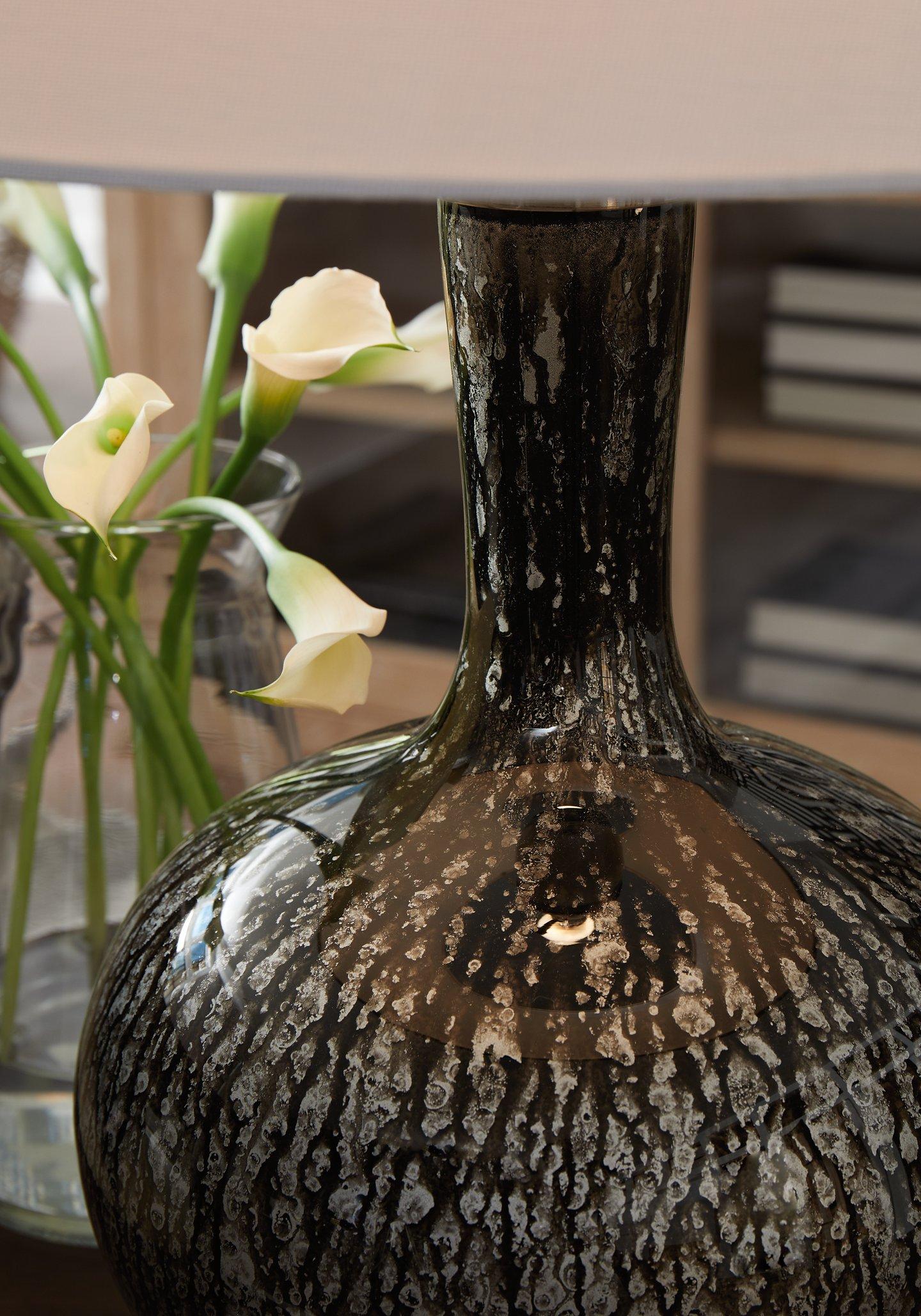 Tenslow Table Lamp - Luxury Home Furniture (MI)