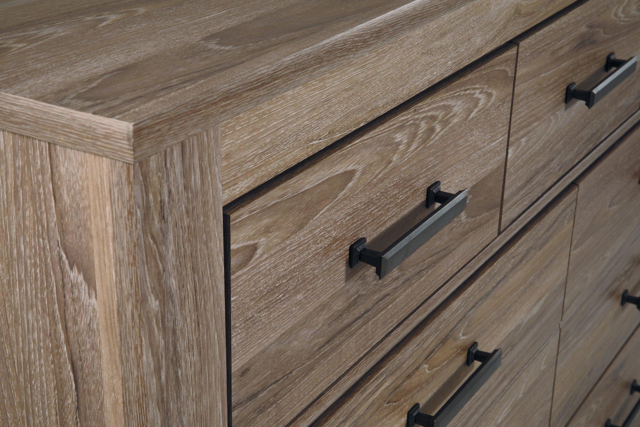 Zelen Dresser and Mirror - Luxury Home Furniture (MI)