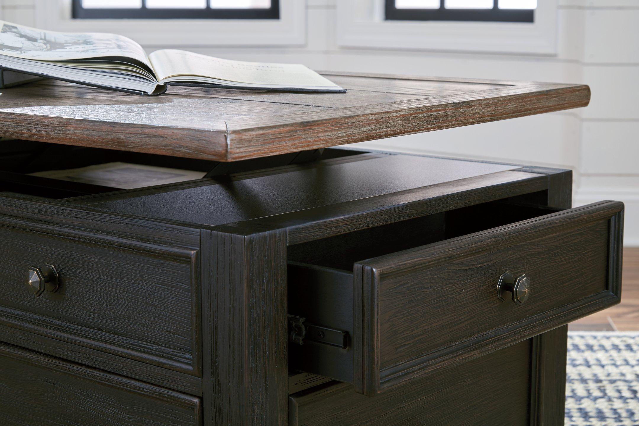 Tyler Creek Table Set - Luxury Home Furniture (MI)