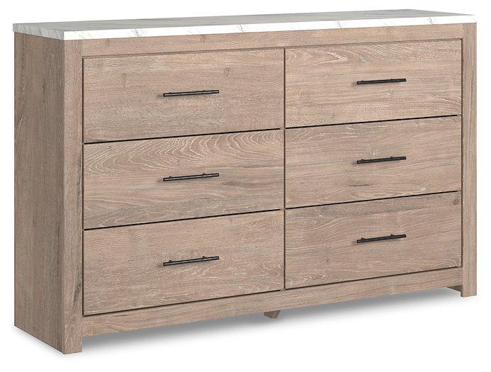 Senniberg Dresser and Mirror - Luxury Home Furniture (MI)