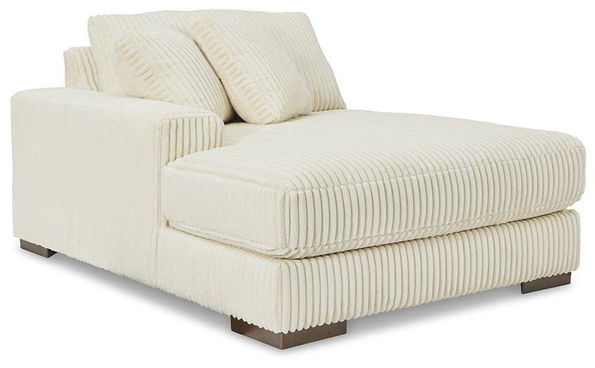 Lindyn Super Chaise - Luxury Home Furniture (MI)