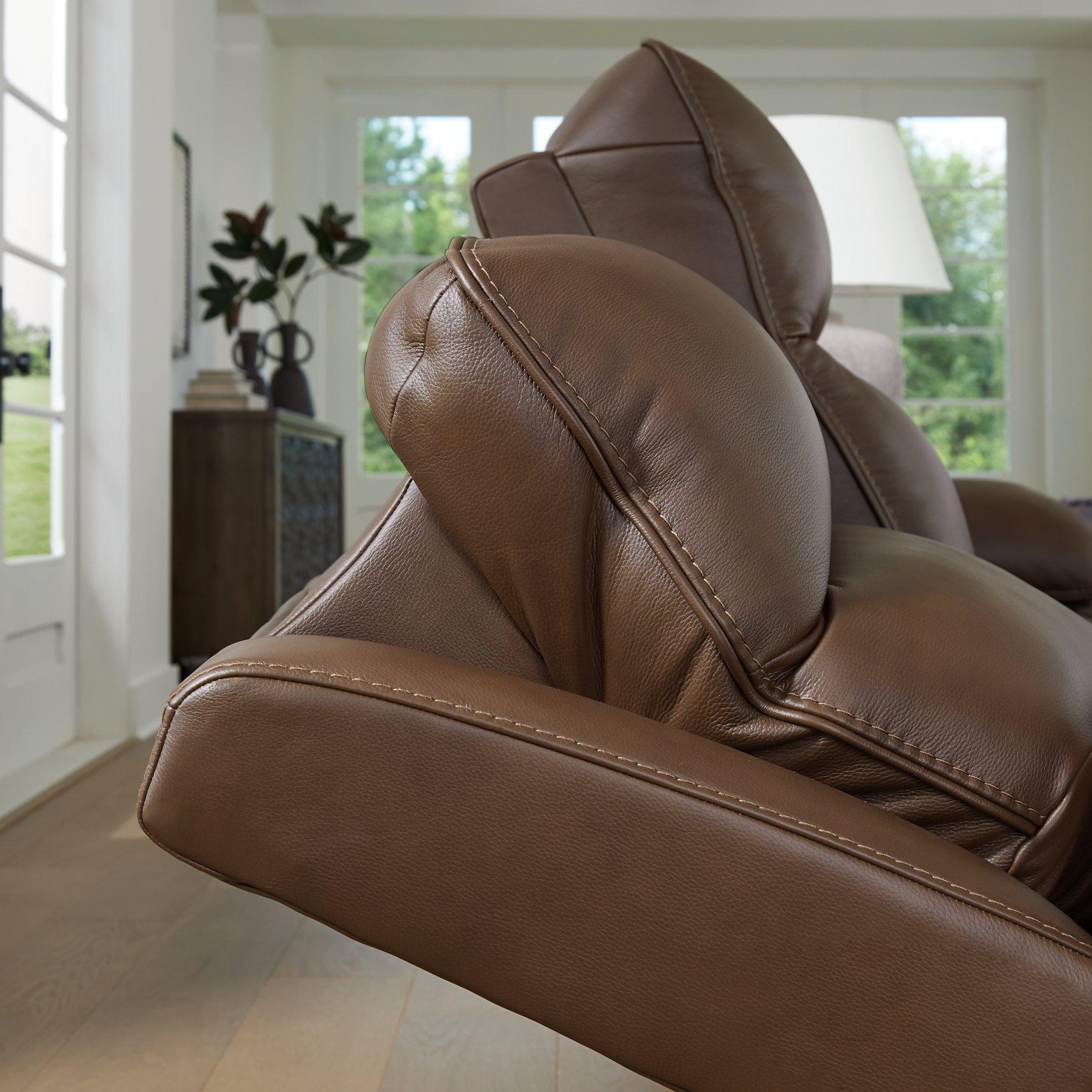 VonRyan Power Reclining Loveseat - Luxury Home Furniture (MI)