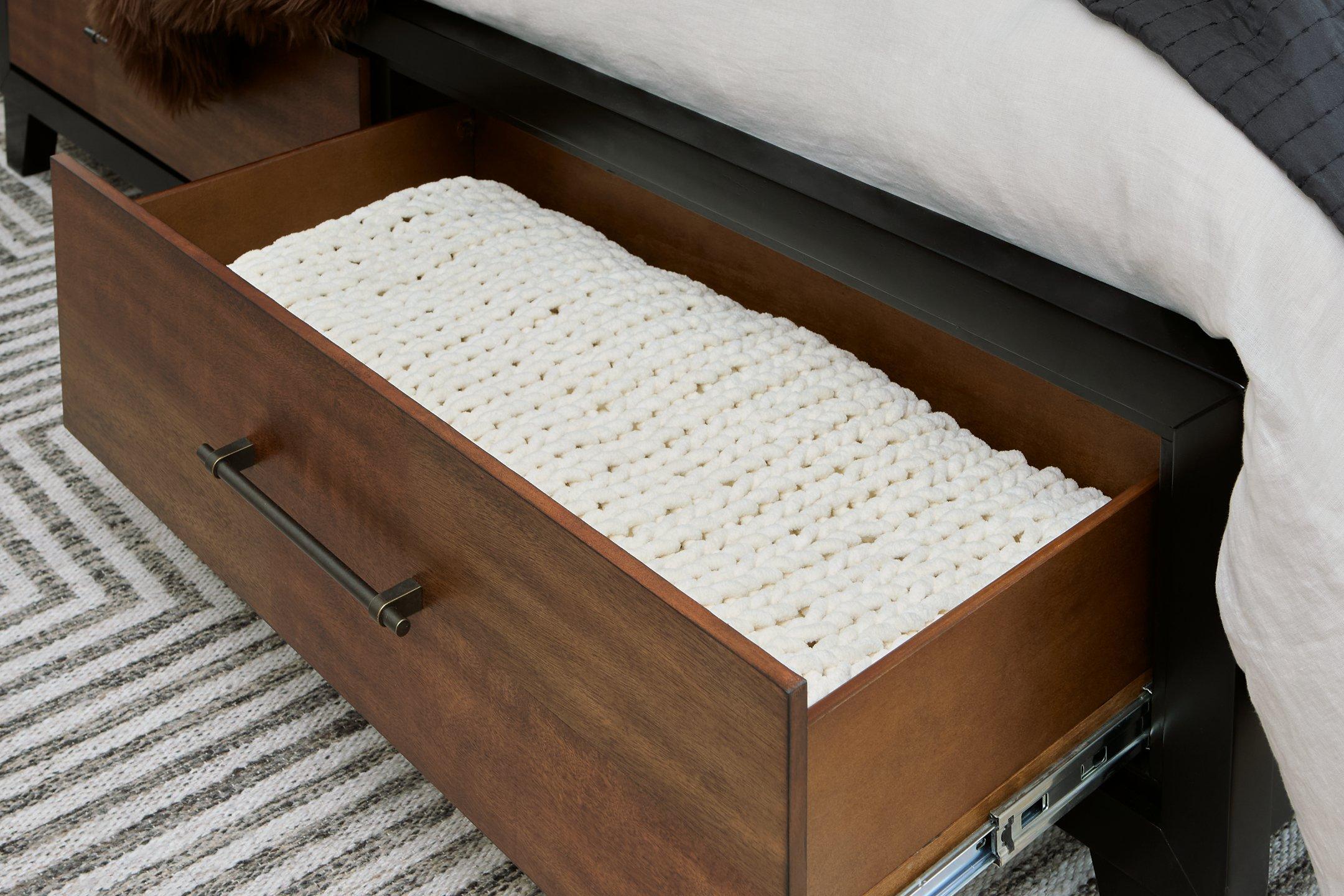 Kraeburn Panel Storage Bed - Luxury Home Furniture (MI)