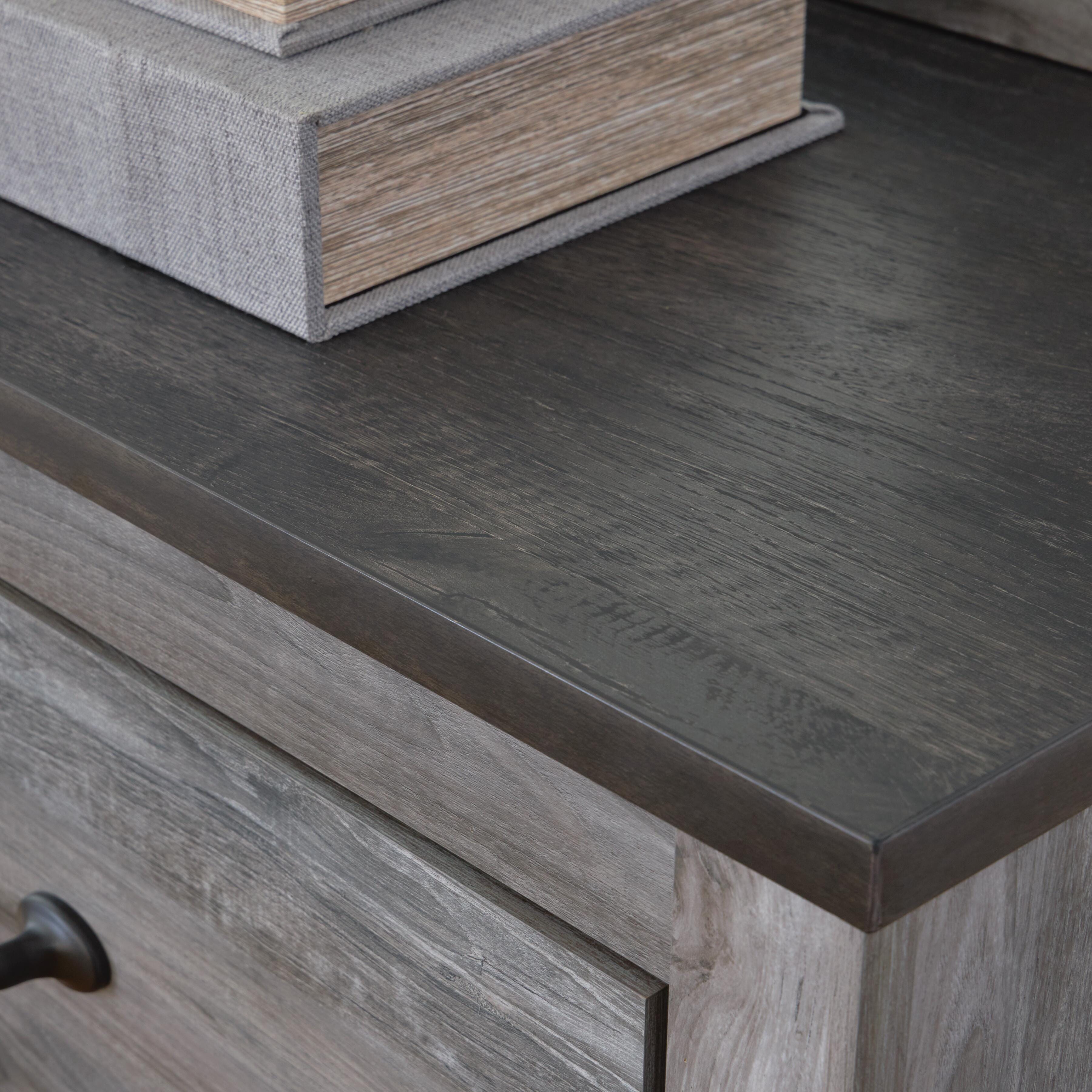 Bronyan Chest of Drawers - Luxury Home Furniture (MI)