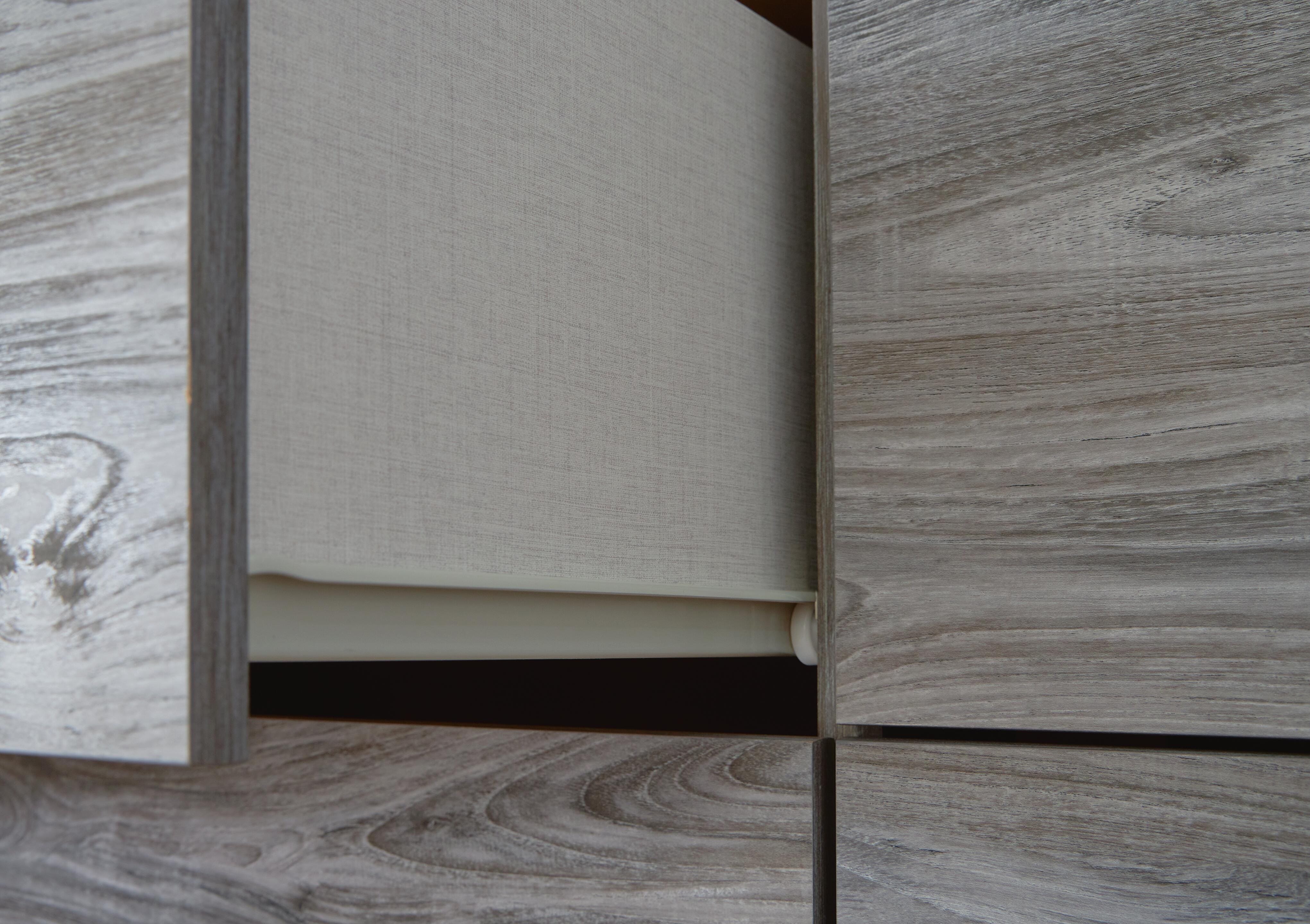 Bronyan Nightstand - Luxury Home Furniture (MI)