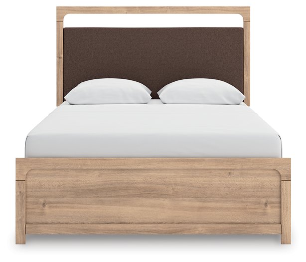 Kinlanni Upholstered Bed - Luxury Home Furniture (MI)