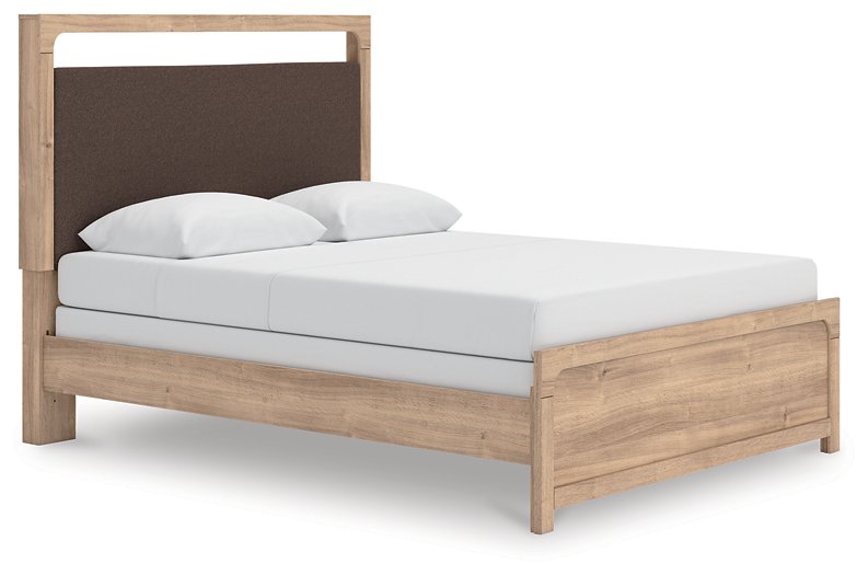 Kinlanni Upholstered Bed - Luxury Home Furniture (MI)