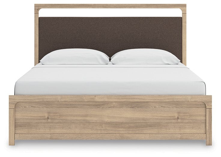 Kinlanni Upholstered Bed - Luxury Home Furniture (MI)